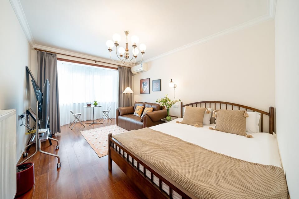 Tonight Homestay Jing'an Temple Shanghai Shenle Building Hotel in Shanghai