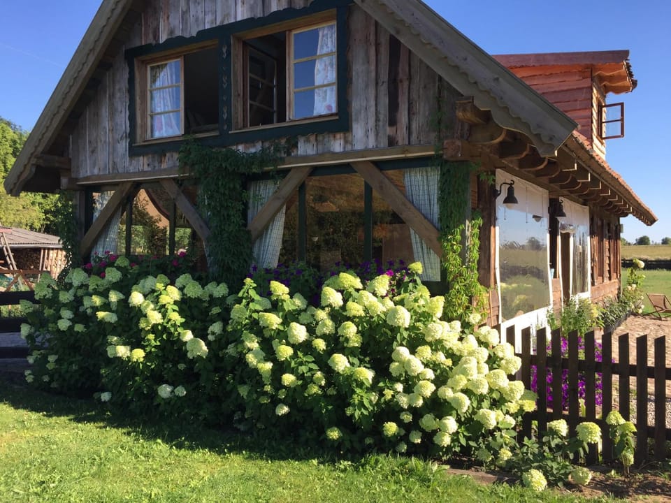 Property building, Garden