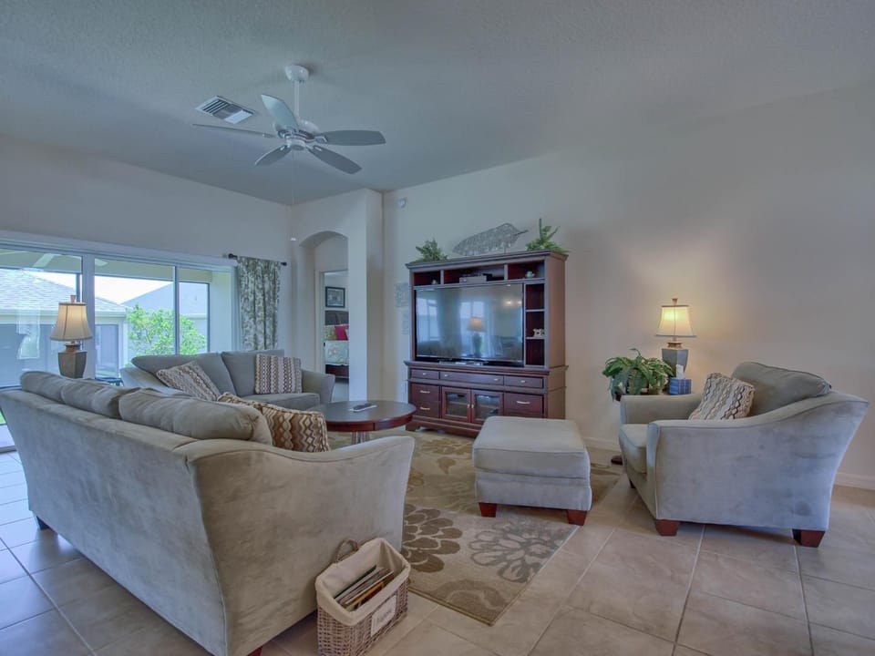 3749 Z4a VILLAGE OF DUNEDIN by REMAX Premier House in The Villages