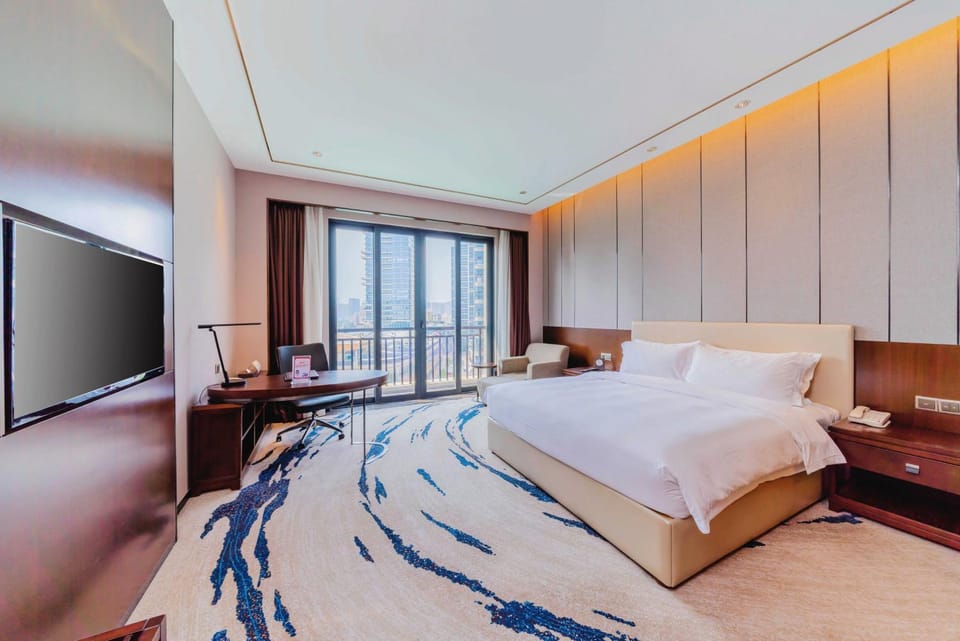 Ramada By Wyndham Huizhou South Hotel in Shenzhen