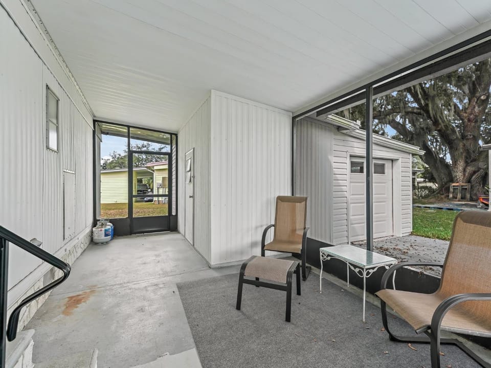 907 Z1 Village of Silver Lake by REMAX Premier House in Lady Lake