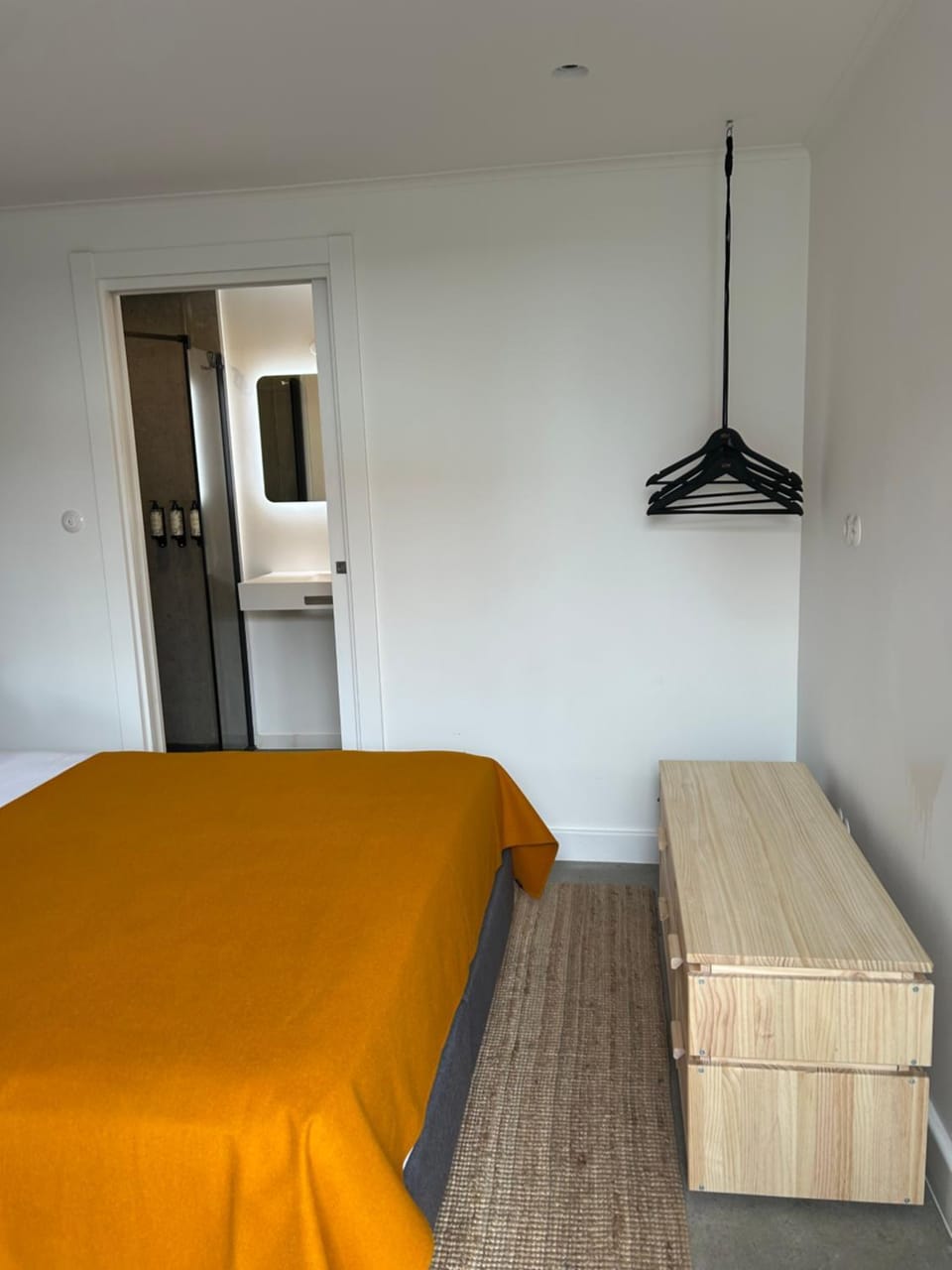 Toilet, Bedroom