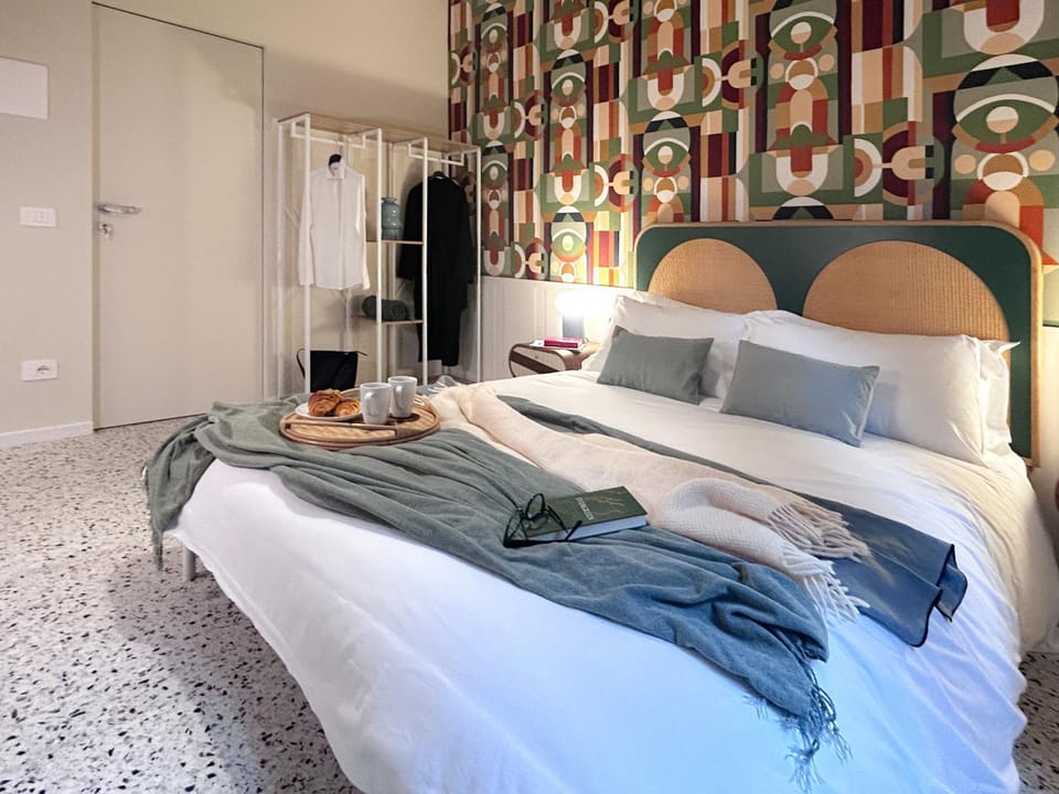 Bed, wardrobe