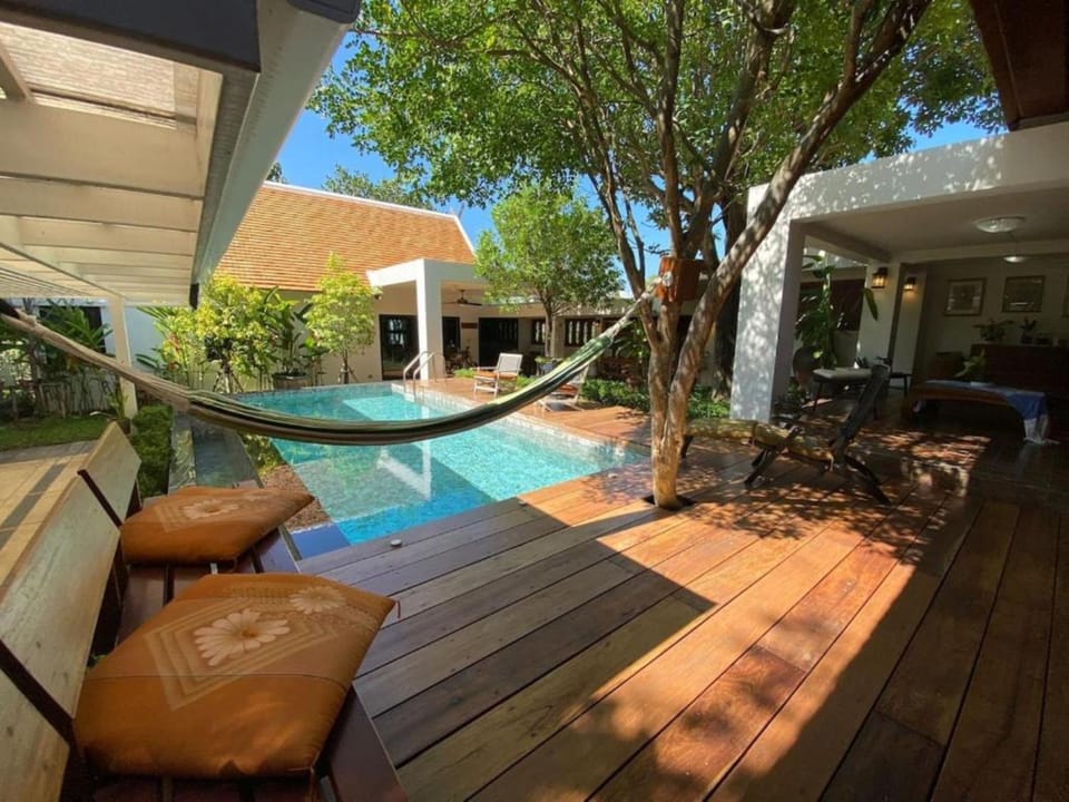 Pool view, Swimming pool, Swimming pool