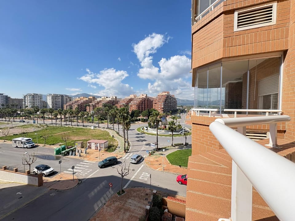 View (from property/room), Balcony/Terrace, Location