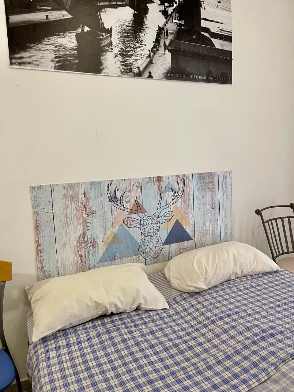 Bed, Photo of the whole room