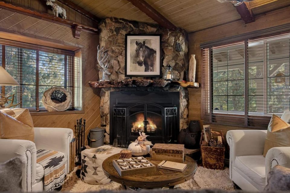 Eureka Ranch Designer Cabin Cabin in Big Bear