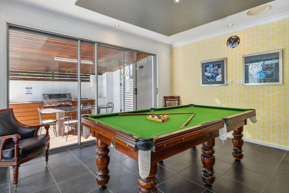 Pool Table and Resort Pool 4BR Holiday Paradise House in Brisbane