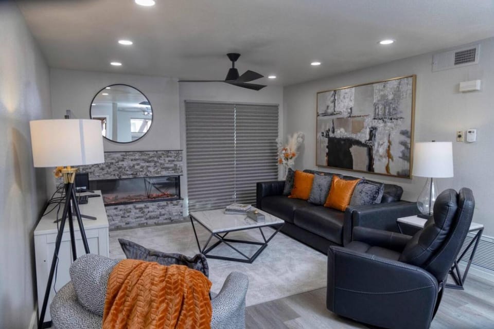Sultry Sedona Getaway Apartment in Village of Oak Creek