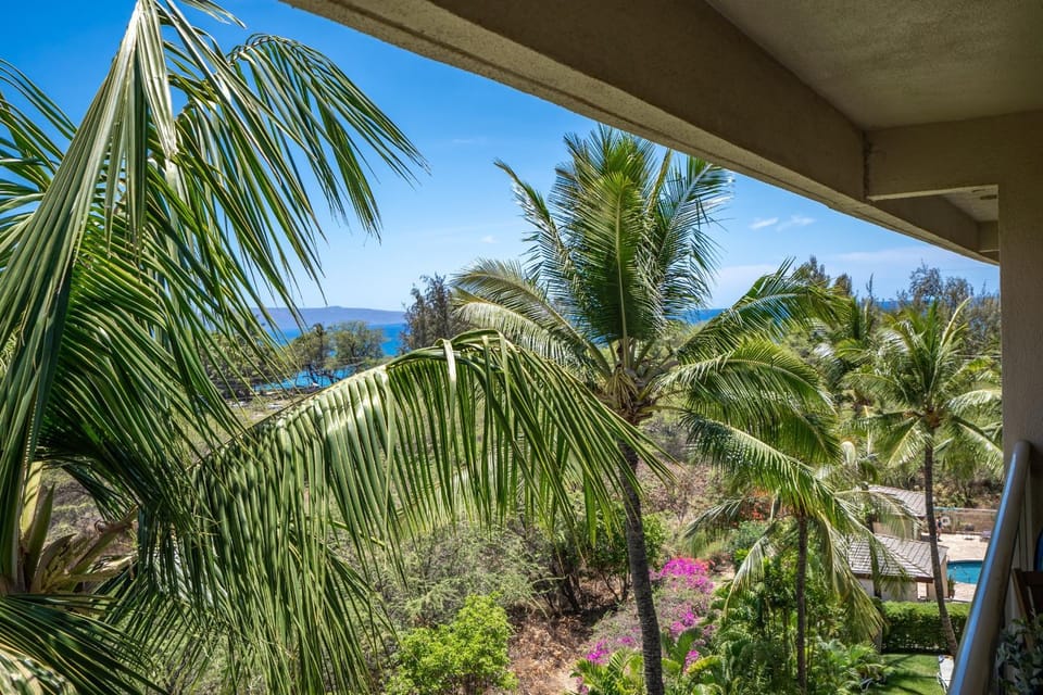 Maui Banyan H505 by Coldwell Banker Island Vacations Apartment in Wailea
