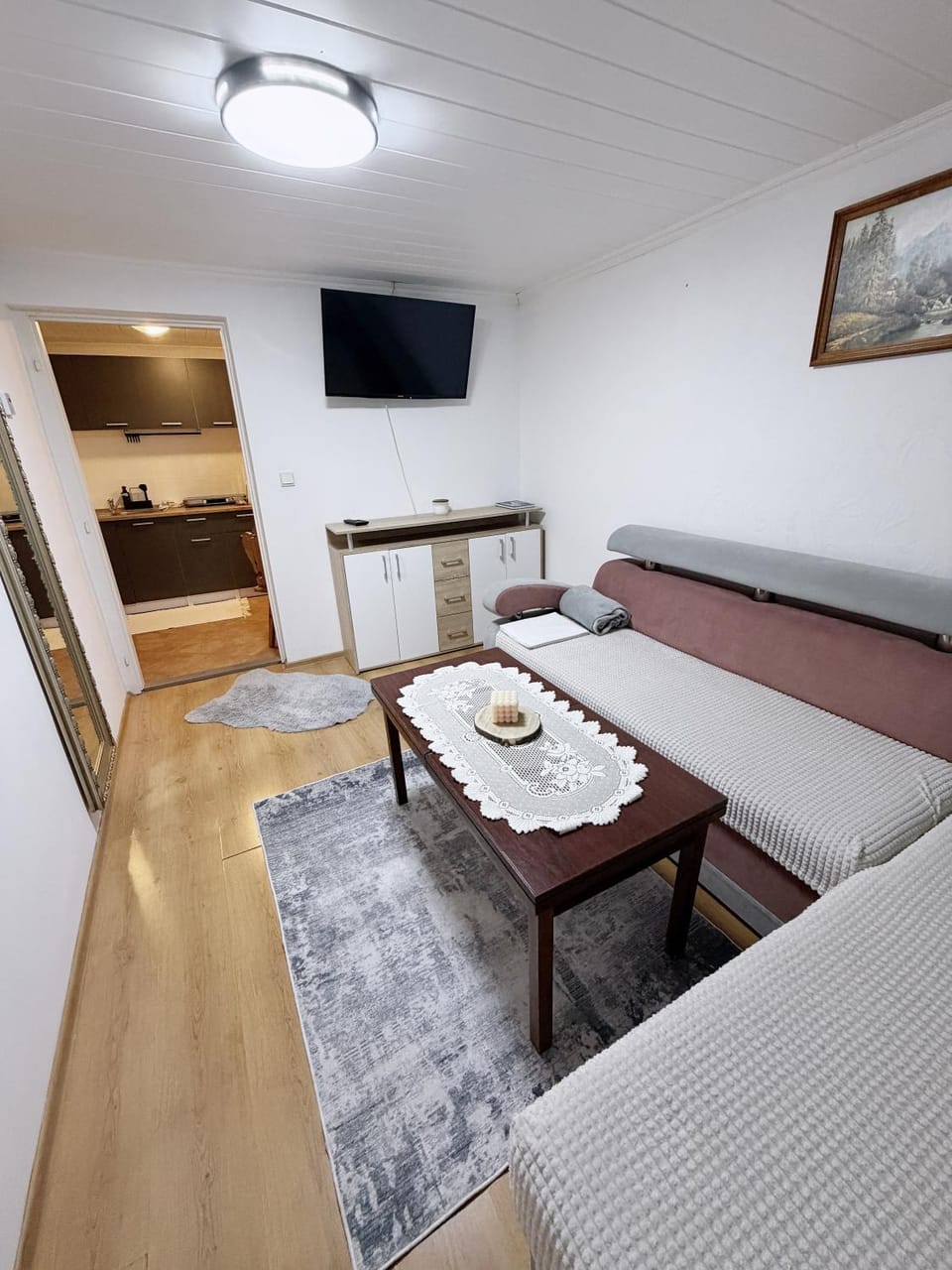 TV and multimedia, Living room, Seating area