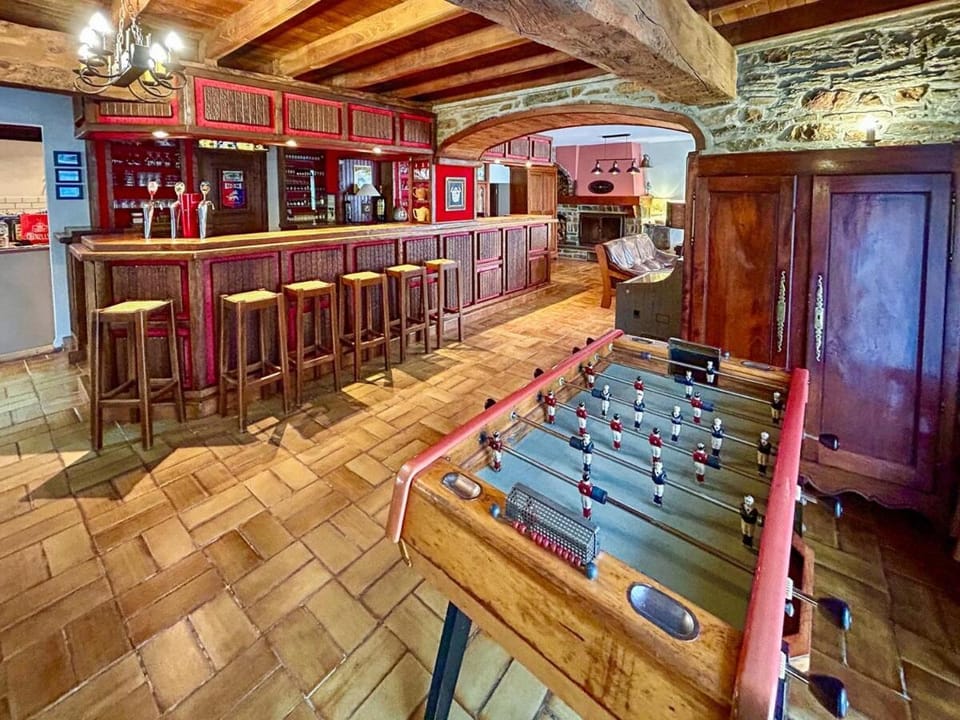 Game Room, Lounge or bar