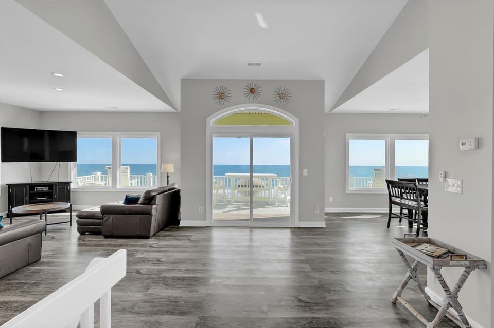 1078 New River Inlet Road - Sun Always Rises House in North Topsail Beach