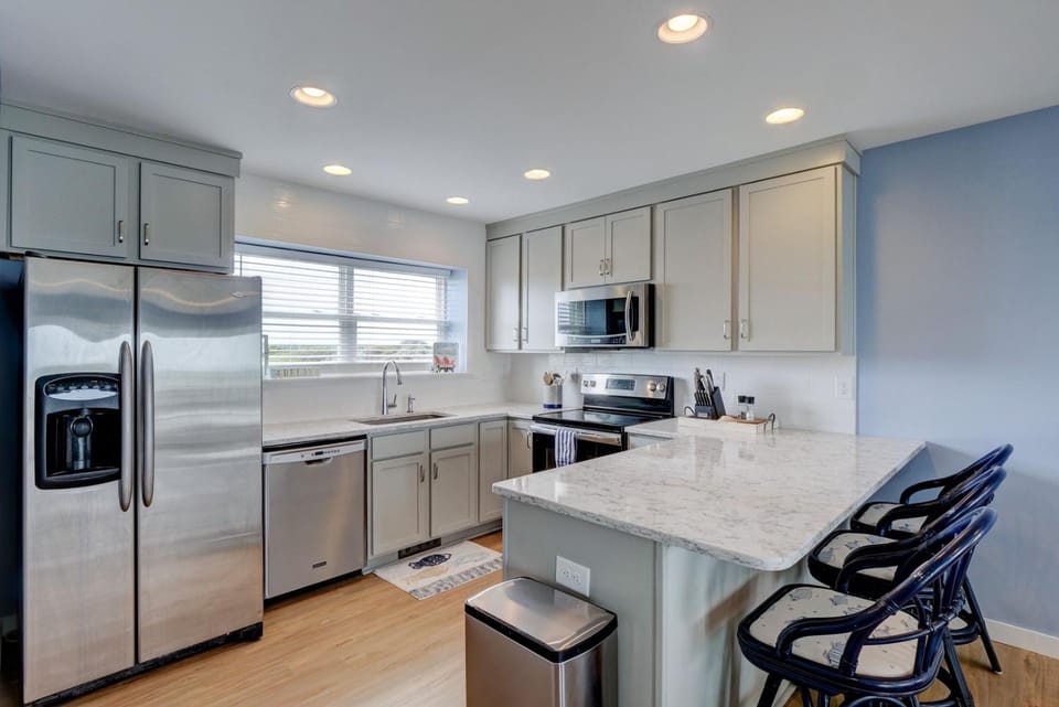 3962 Island Drive - Here Comes The Sun House in North Topsail Beach