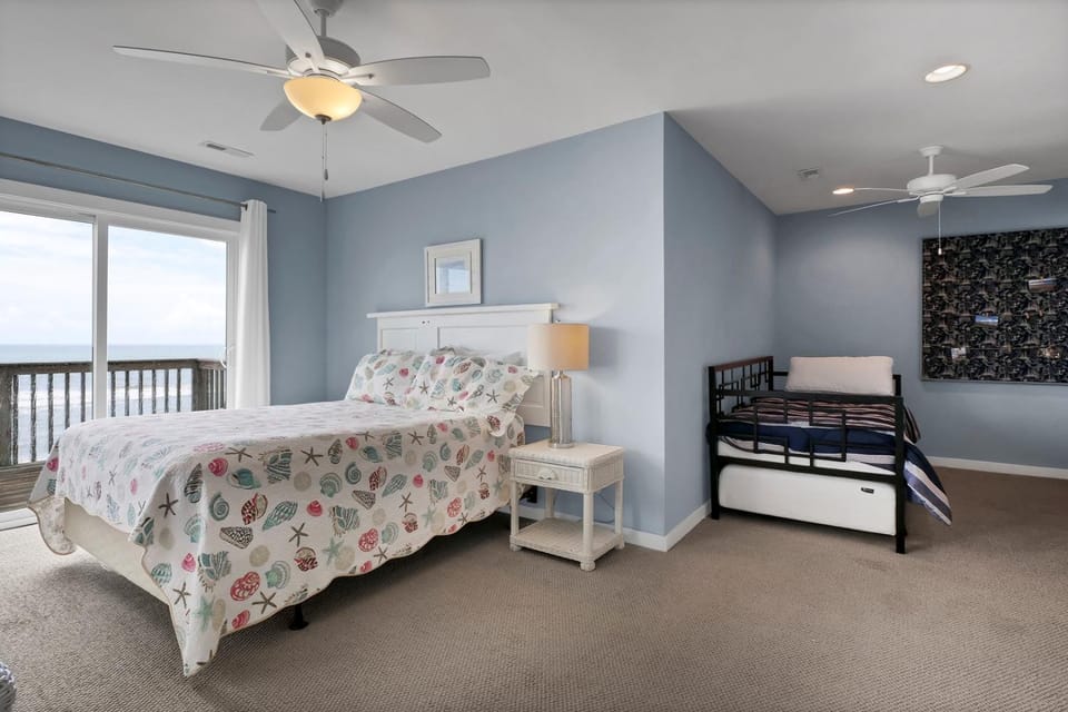 3962 Island Drive - Here Comes The Sun House in North Topsail Beach