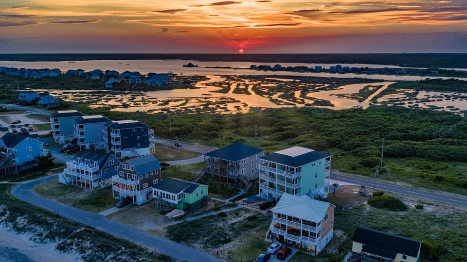 946 New River Inlet Road - Seaside Rendezvous House in North Topsail Beach