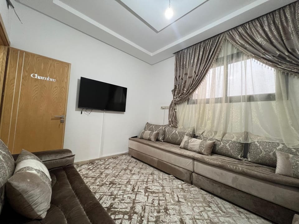 Bel appartement à deux pas de la plage Apartment in Agadir