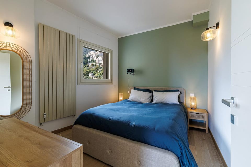 Bright 1 Bedroom Sea View and Terrace Apartment in Monaco