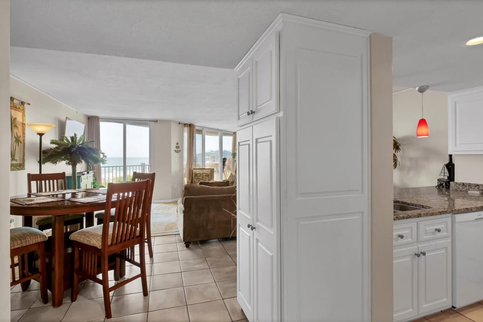 St Regis 1206 House in North Topsail Beach