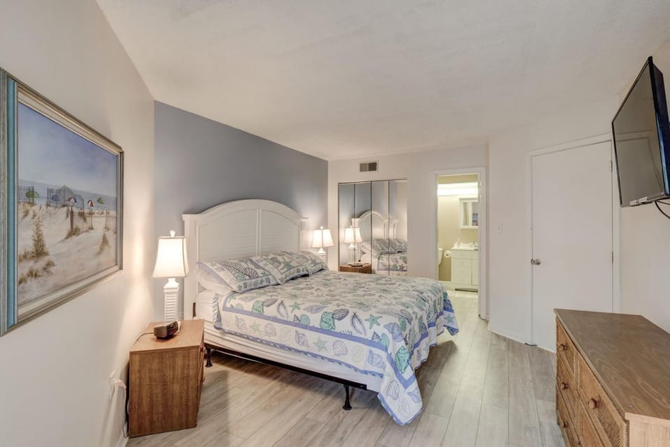 St Regis 1212 House in North Topsail Beach