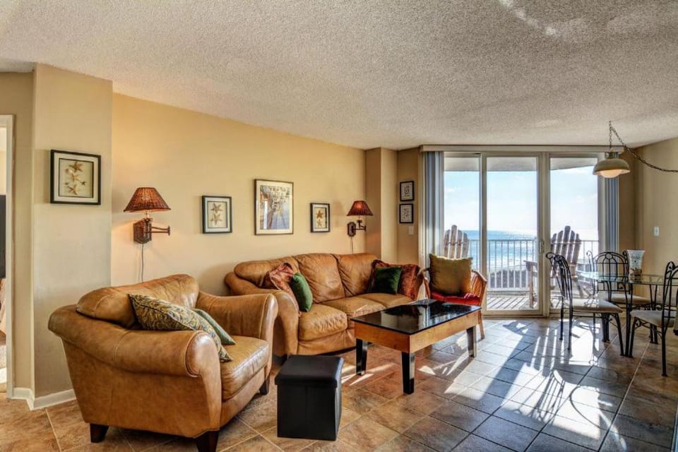 St Regis 1404 House in North Topsail Beach