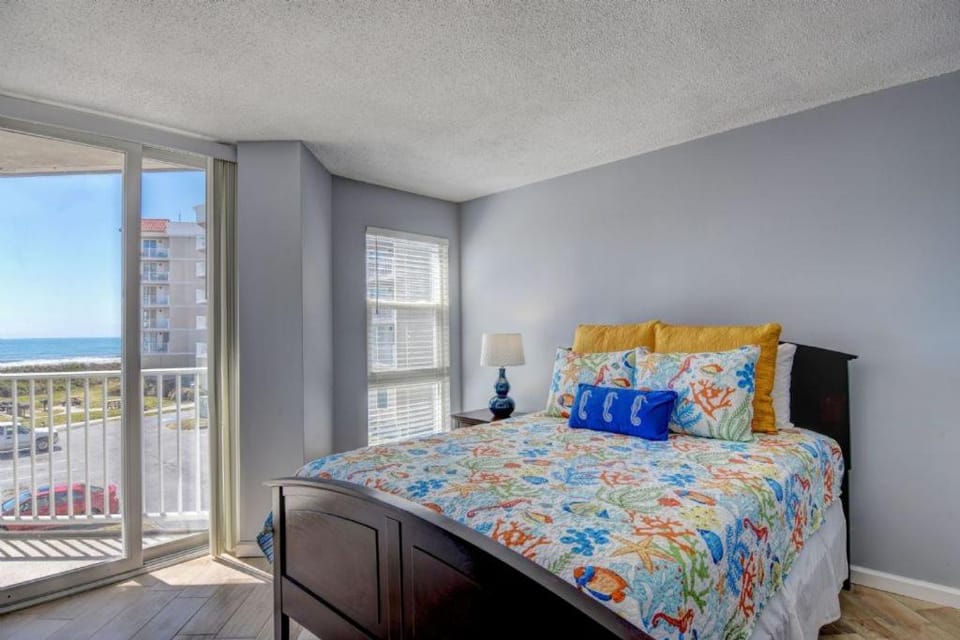 St Regis 2202 House in North Topsail Beach
