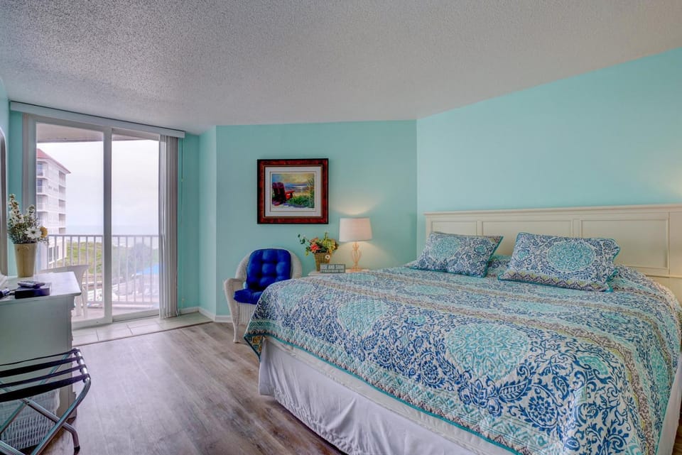 St Regis 2311 House in North Topsail Beach
