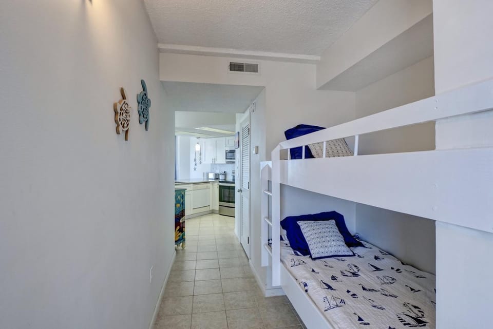 St Regis 3514 House in North Topsail Beach