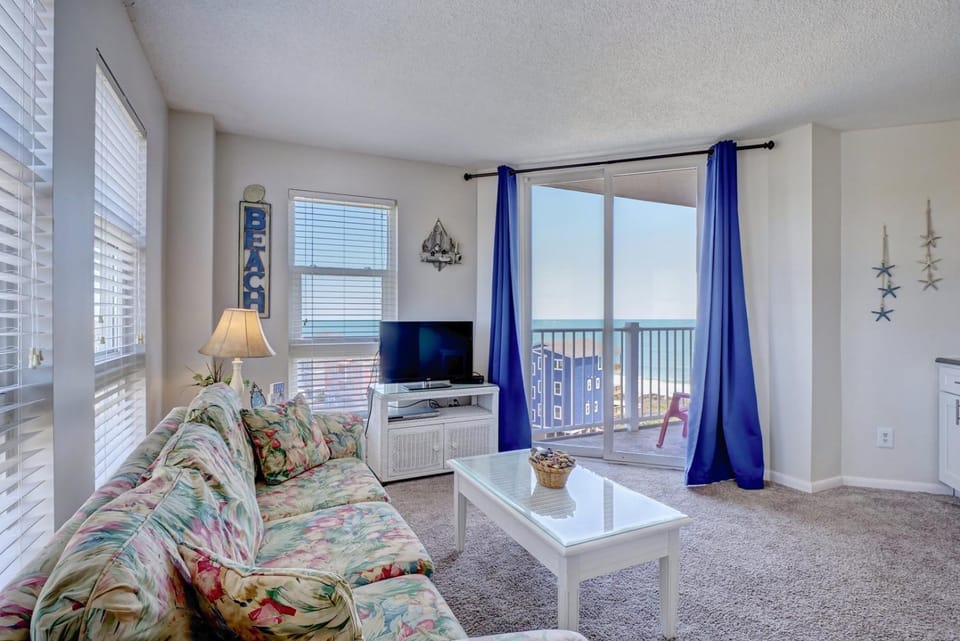 St Regis 3514 House in North Topsail Beach