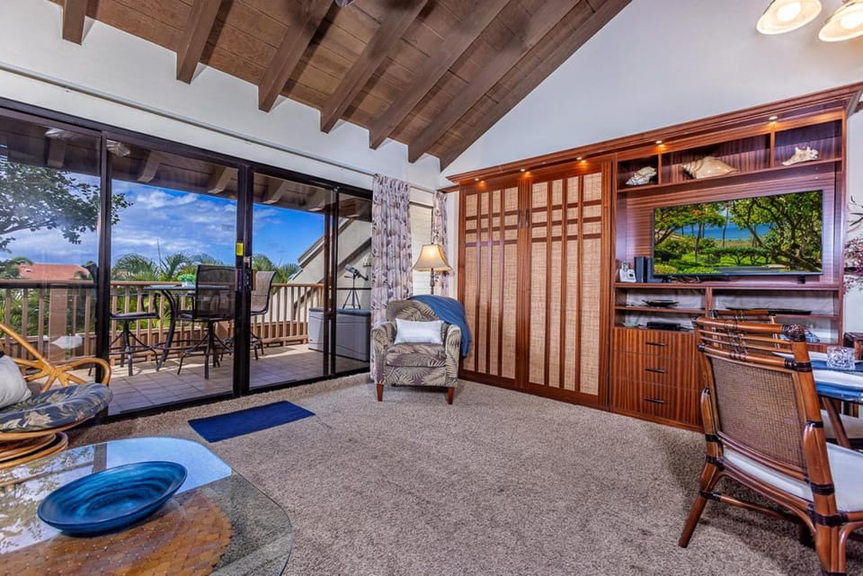 Maui Kamaole B202 by Coldwell Banker Island Vacations Apartment in Wailea