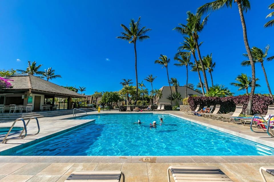 Maui Kamaole C105 by Coldwell Banker Island Vacations Apartment in Wailea
