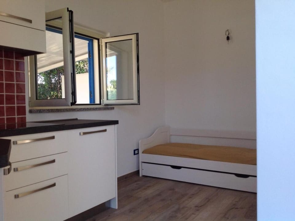 Photo of the whole room, bunk bed