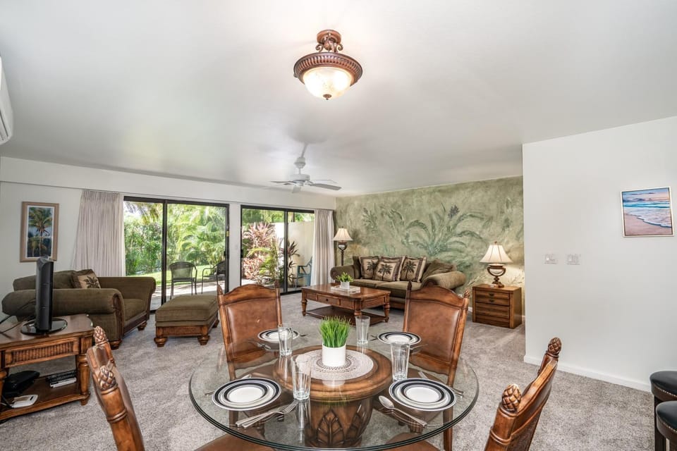 Maui Kamaole D103 by Coldwell Banker Island Vacations Apartment in Wailea