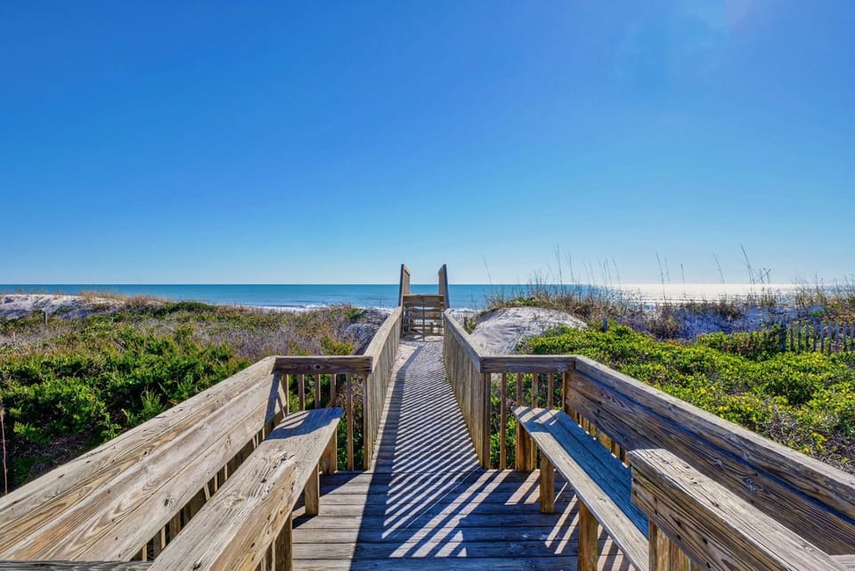 3536 Island Drive House in North Topsail Beach
