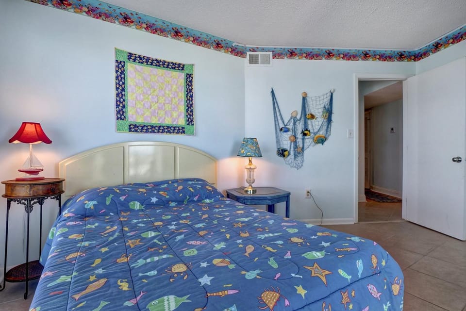 St Regis 3308 House in North Topsail Beach
