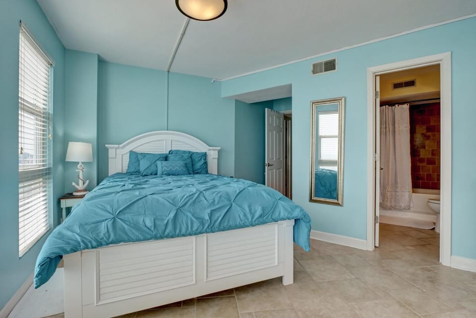 St Regis 1407 House in North Topsail Beach