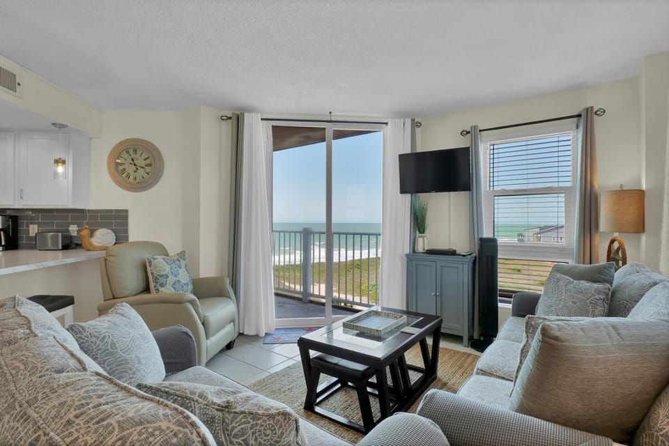 St Regis 1401 House in North Topsail Beach