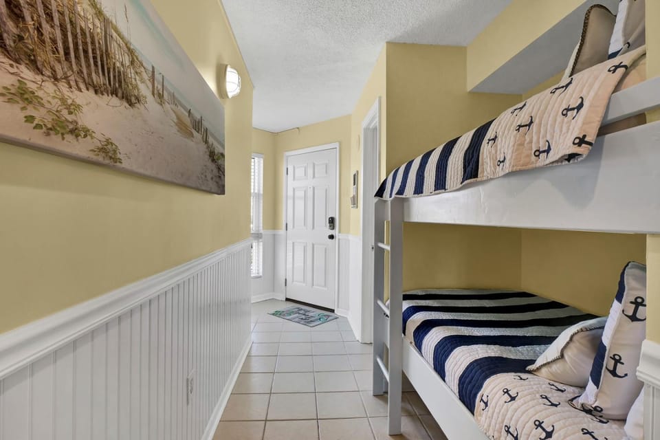 St Regis 1401 House in North Topsail Beach
