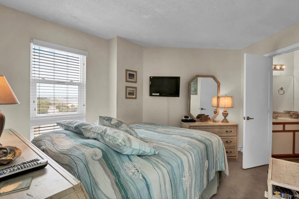 St Regis 2401 House in North Topsail Beach