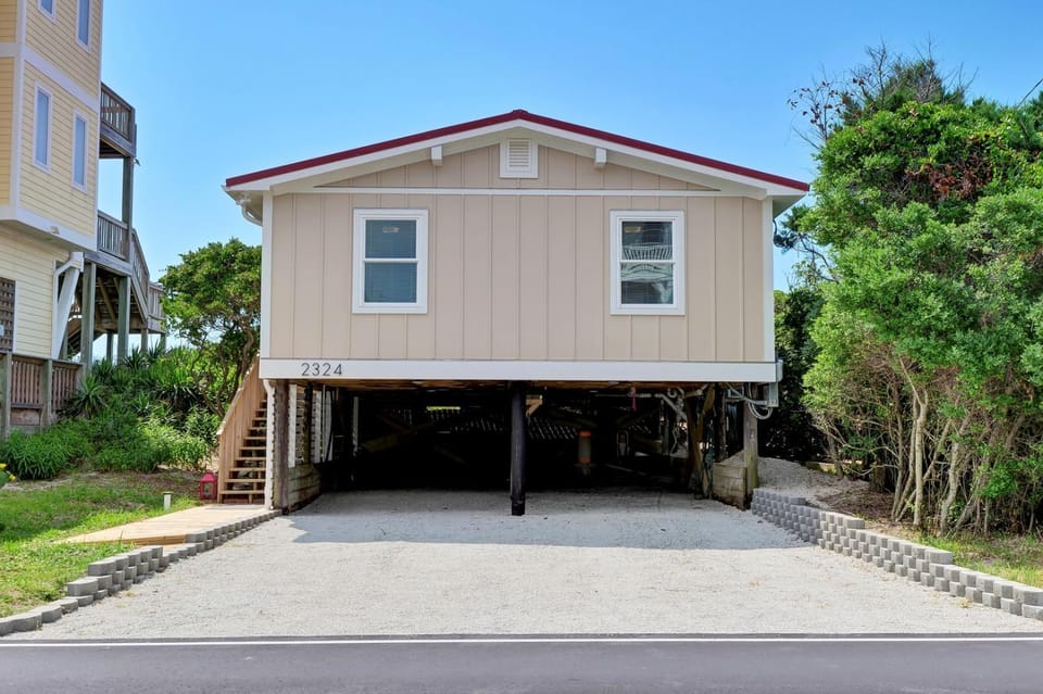 2324 S Shore Drive House in Surf City