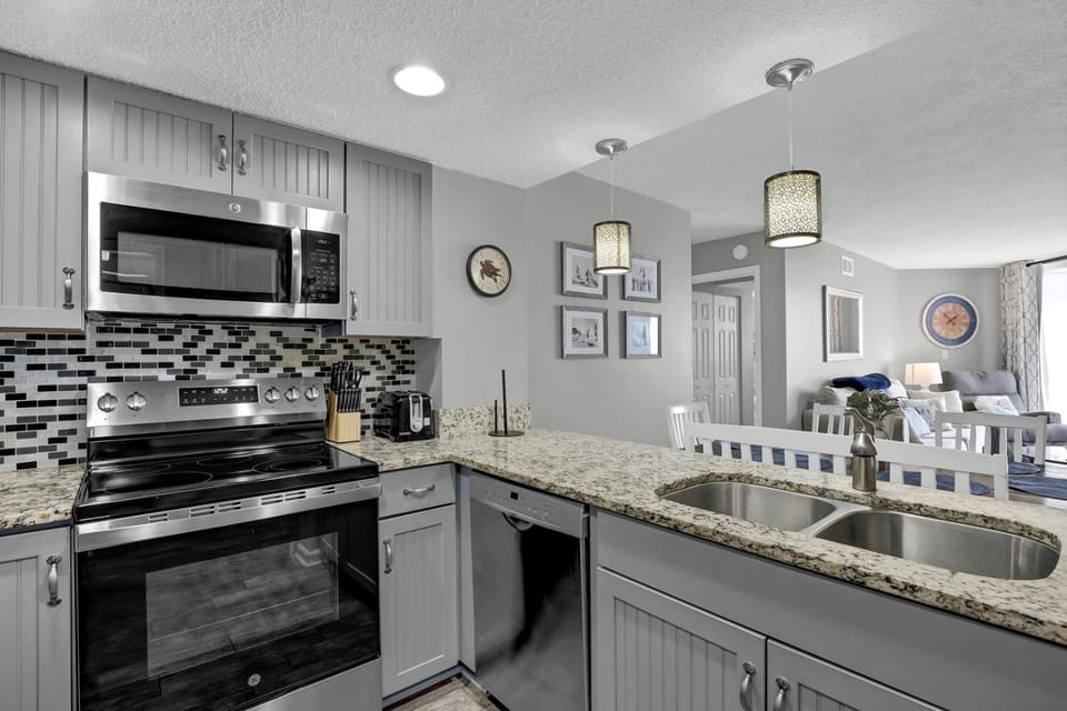 St Regis 1410 House in North Topsail Beach