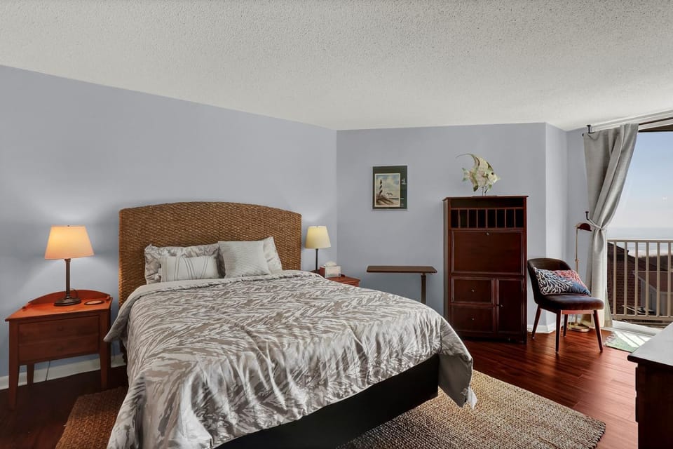 St Regis 2305 House in North Topsail Beach