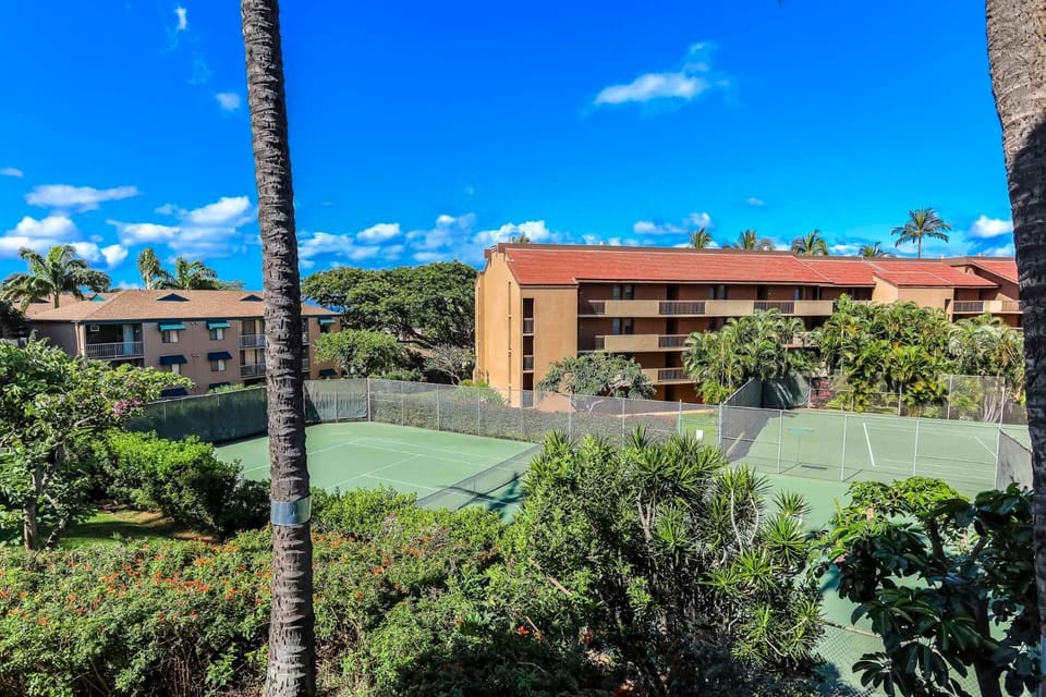 Maui Vista 2212 by Coldwell Banker Island Vacations Apartment in Kihei