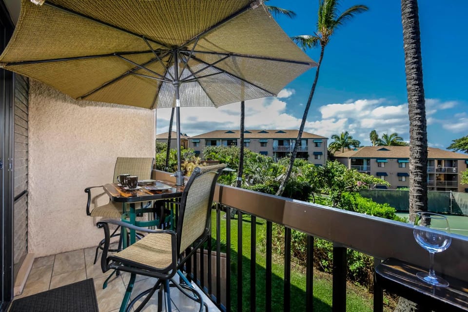 Maui Vista 2212 by Coldwell Banker Island Vacations Apartment in Kihei