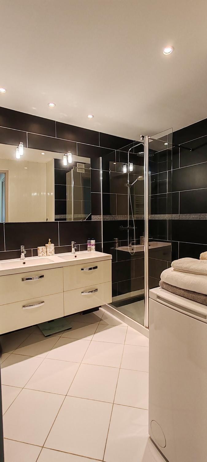 T2 chic non loin de palais festival Apartment in Cannes