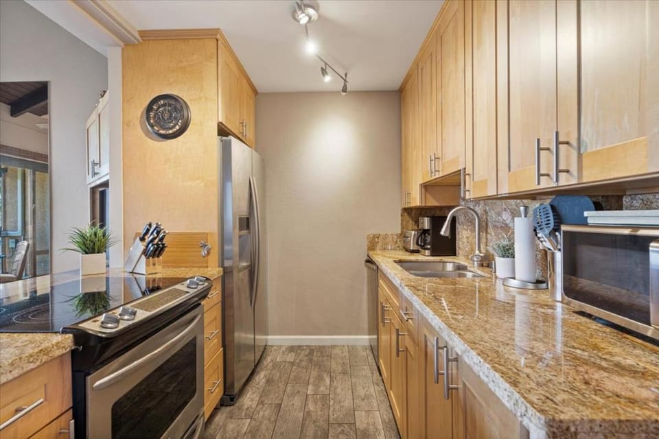 Maui Vista 3408 by Coldwell Banker Island Vacations Apartment in Kihei