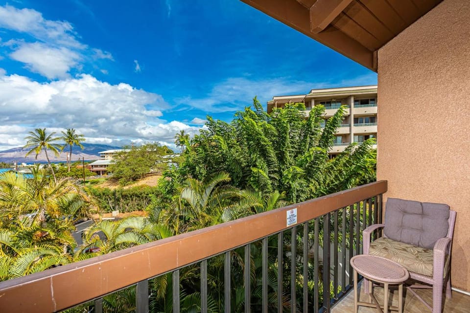 Maui Vista 3421 by Coldwell Banker Island Vacations Apartment in Kihei