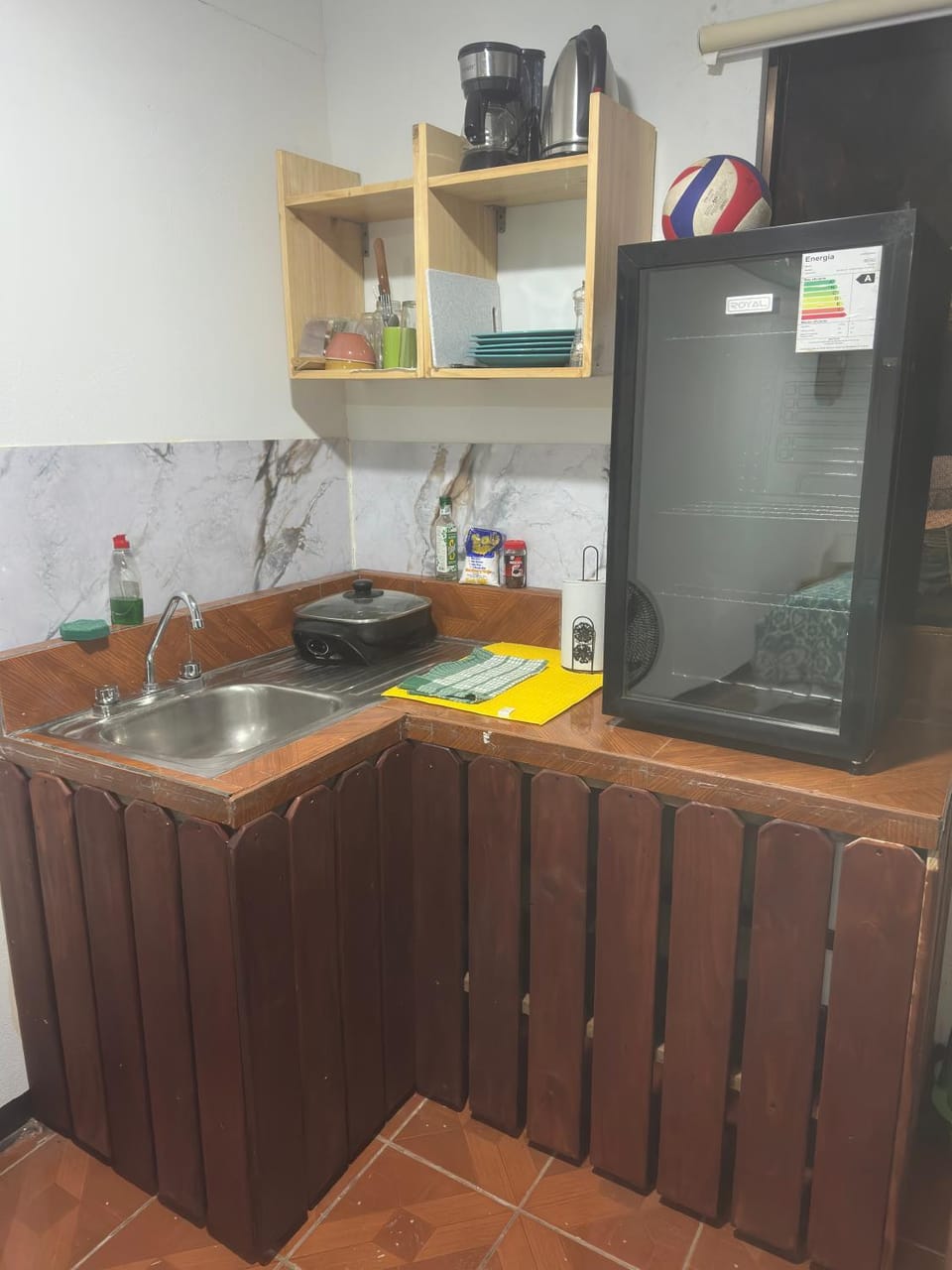 Kitchen or kitchenette, pet friendly