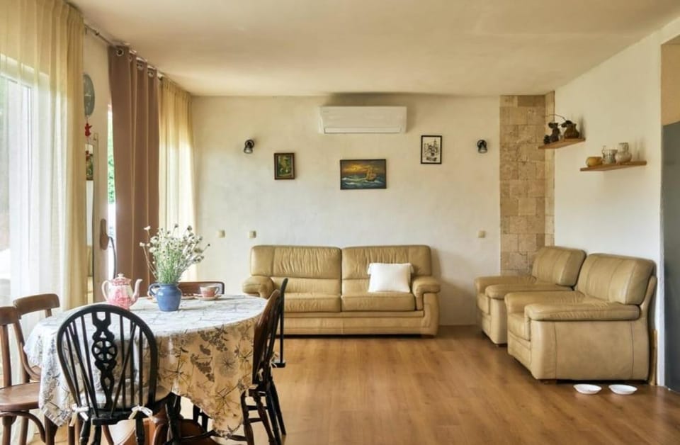 RomaOlyaHouse House in Kotor Municipality