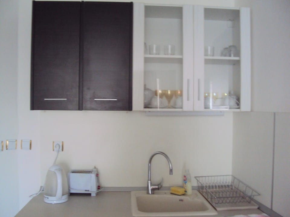 Banquet/Function facilities, Communal kitchen